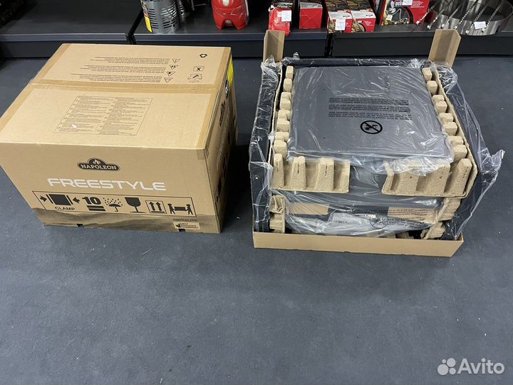 Гриль Napoleon Freestyle 425 S