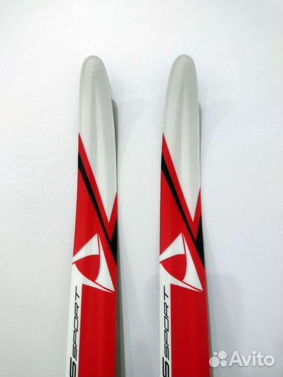 Лыжи беговые 175 см