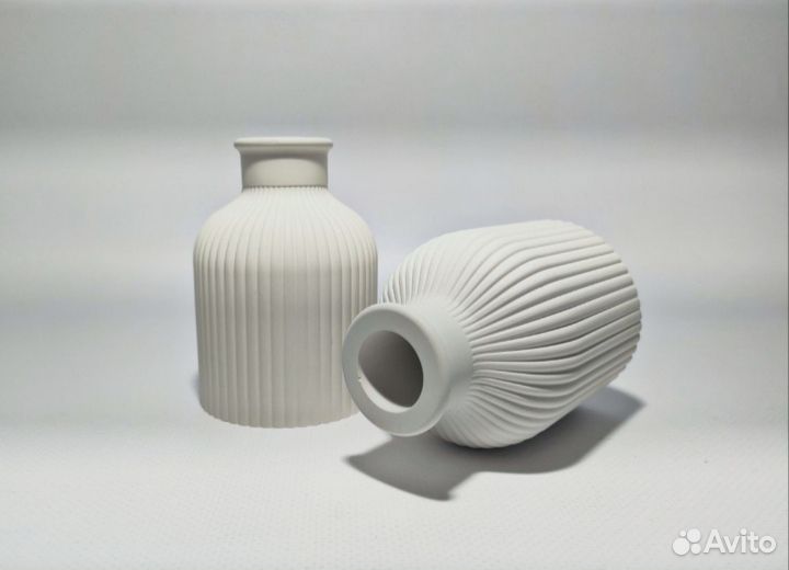 Ваза для цветов из гипса