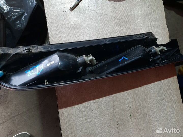 Фонарь левый Ford focus 2