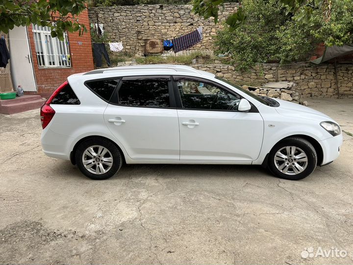 Kia Ceed 1.6 AT, 2009, 218 000 км