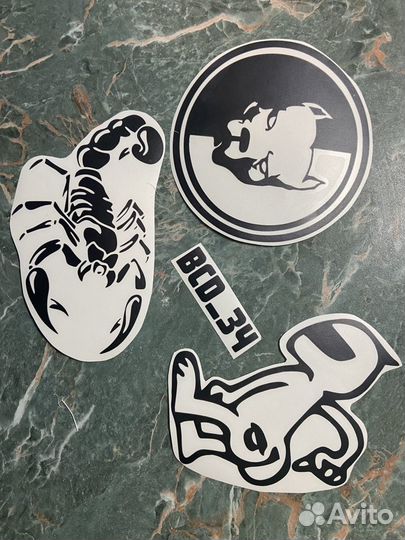 Наклейки на авто