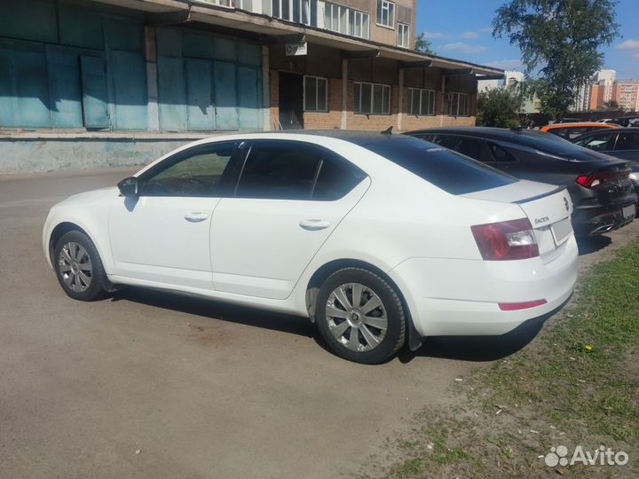 Skoda Octavia 1.6 AT, 2016, 162 500 км