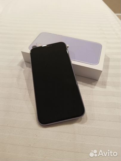 iPhone 11 64 gb purple