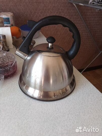 Чайник, кастрюли, сковородки