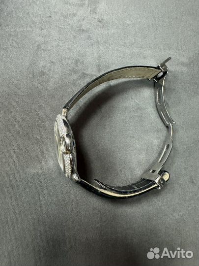 Часы наручные женские