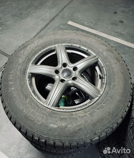 Комплект зимних колес 265/60 r17 5*12 Nordman 7