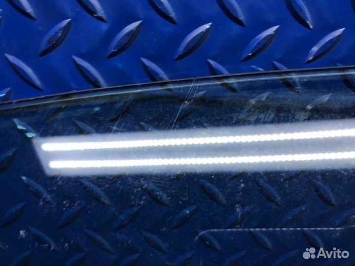 Стекло двери переднее левое Volvo Xc60