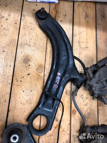 Nissan note рычаг