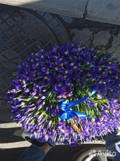 Живые цветы букеты розы оптом