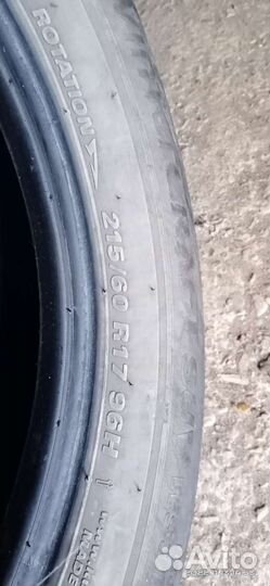 Kumho WinterCraft Ice WI31 215/60 R17