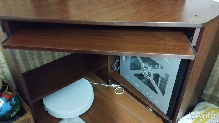 Компьютерный стол б/у