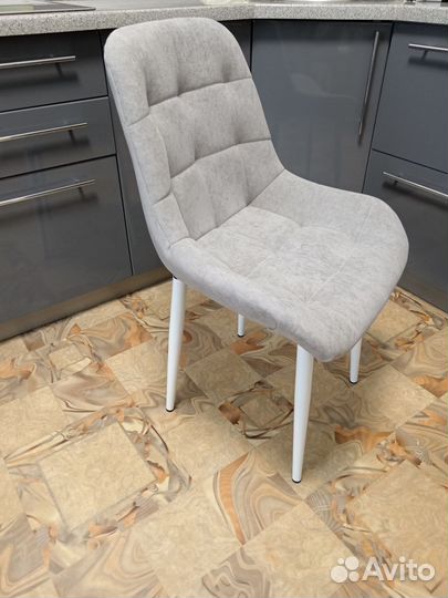 Стул кухонный новый