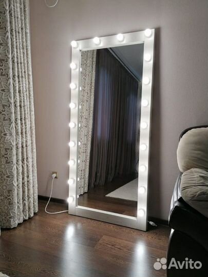 Гримерное зеркало