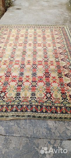 Ковер шерстяной