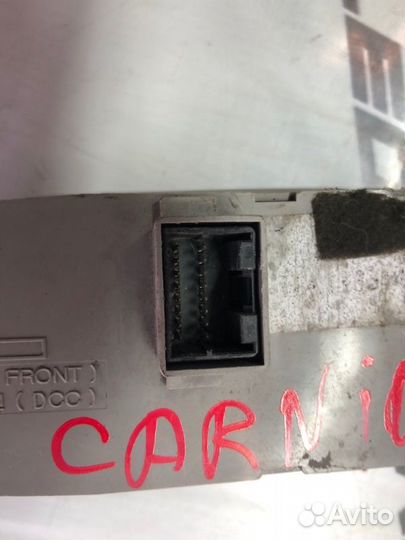 Блок управления климат-контролем Kia Carnival J3
