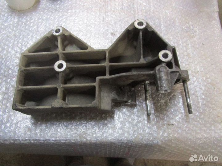 Кронштейн кондиционера Chevrolet Lacetti 2003-2013