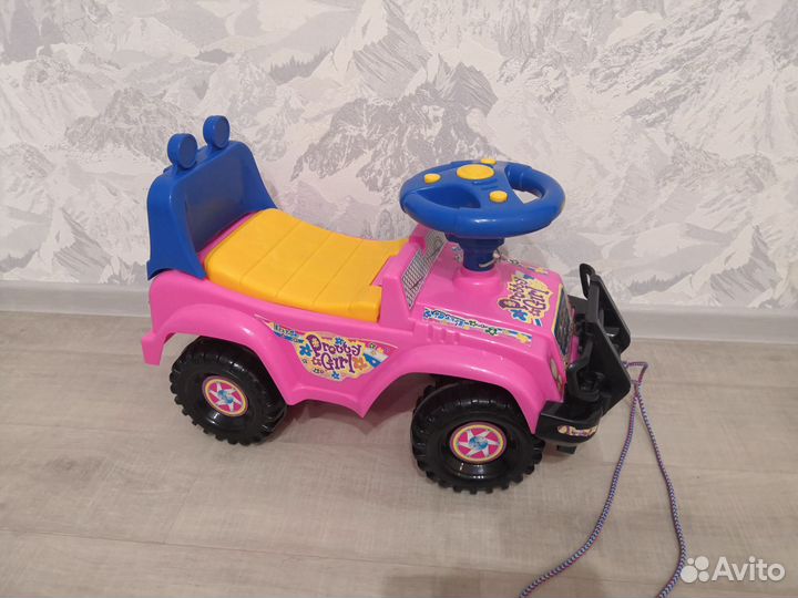Детская машинка каталка
