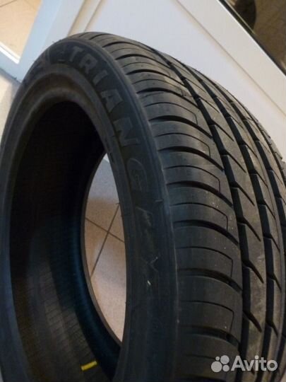 Triangle TR918 225/45 R18