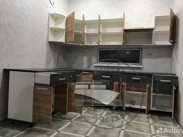 Кухонный гарнитур