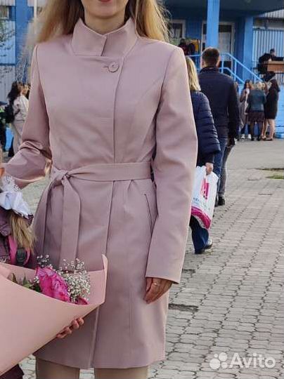 Плащ женский