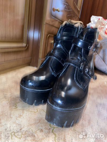 Ботильоны на платформе 37