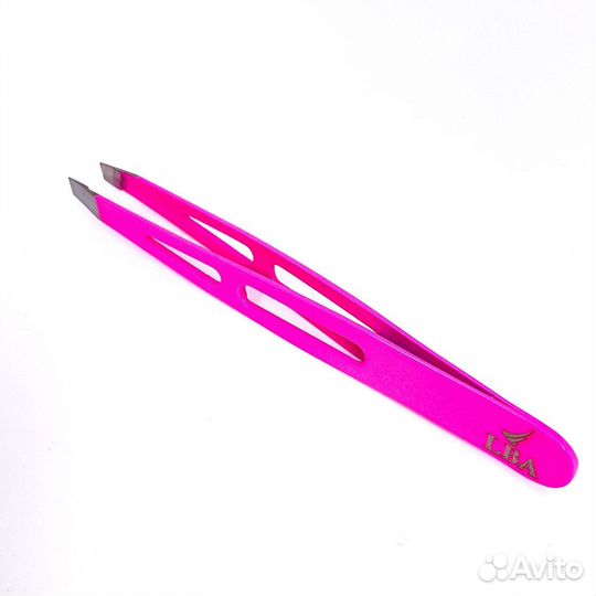 Пинцет для бровей LBA