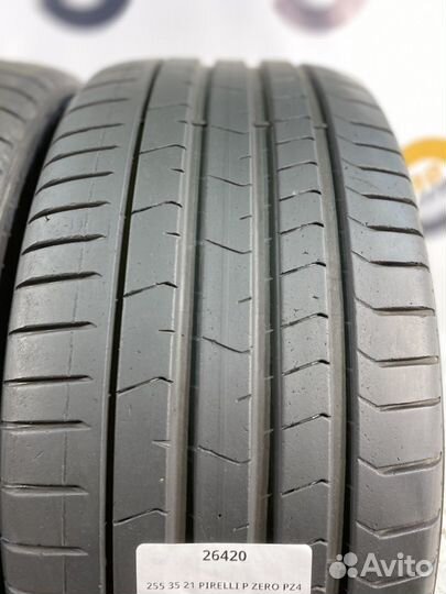 Pirelli P Zero PZ4 255/35 R21 91Y