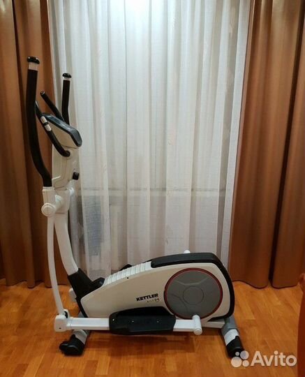 Эллиптический тренажер,эллипсоид