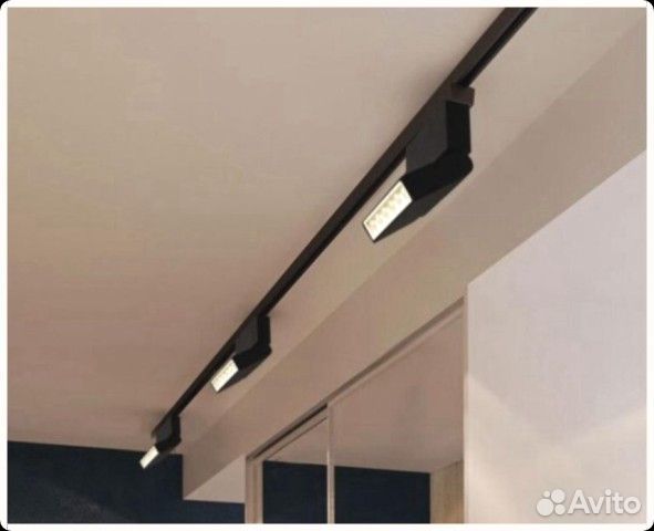 Светильник трековый