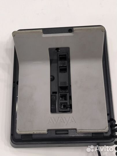IP-Телефон Avaya 9620L и блок питания PoE. Много