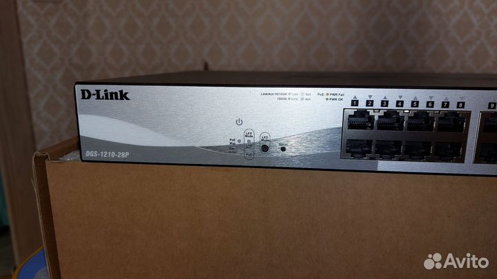 Сетевой коммутатор D-Link DGS-1210-28PoE