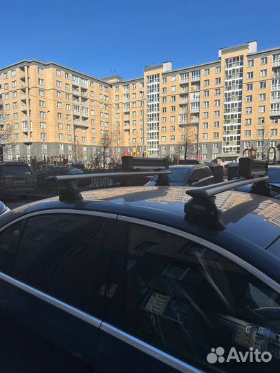 Багажник на крышу thule