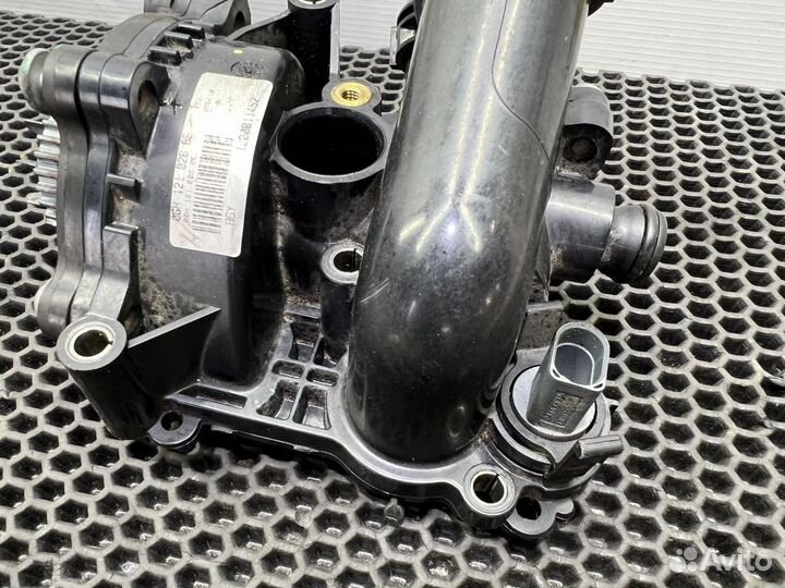 Помпа в сборе Audi A4 B8 A5 Q5 Tiguan Passat