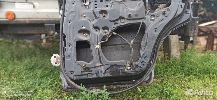 Двери правые Тойота 4ранер