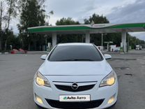 Opel Astra 1.4 AT, 2011, 195 000 км, с пробегом, цена 565 000 руб.