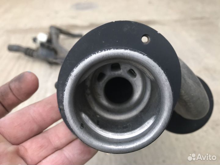 Mazda CX-7 Заливная горловина бака б/у