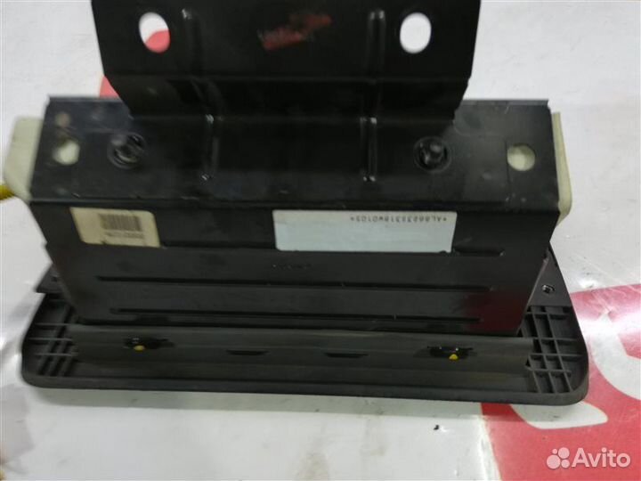 Подушка безопасности пассажира Chevrolet Tracker