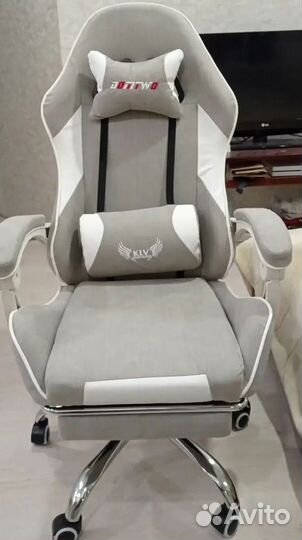 Компьютерное игровое кресло геймерское с массажем