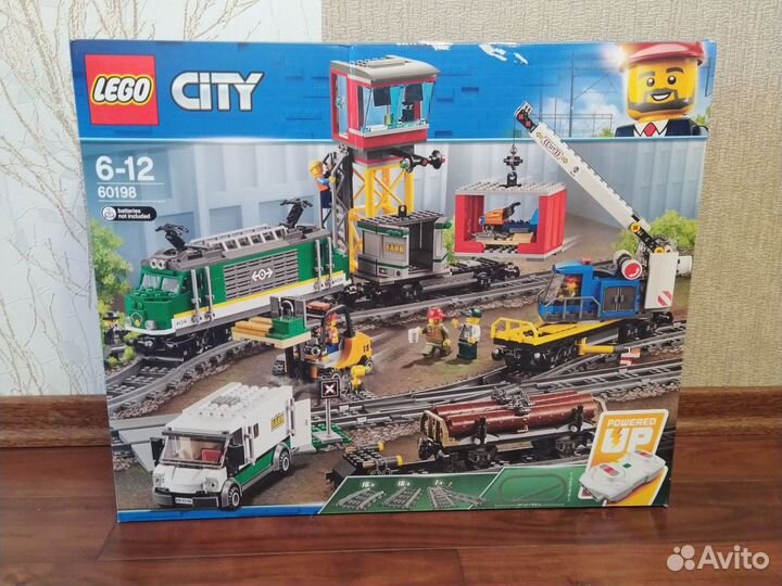 Lego City 60198 Товарный поезд