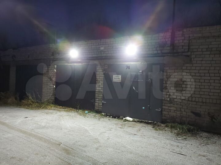 Гараж, > 30 м²