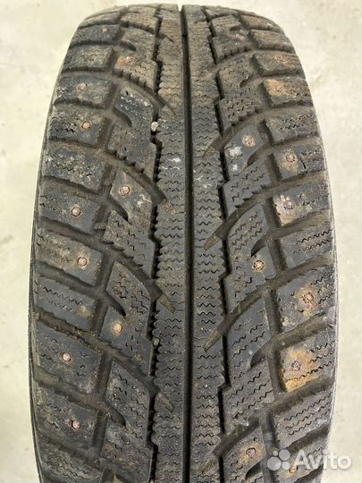 Marshal I'Zen RV Stud KC16 235/65 R17 108Q