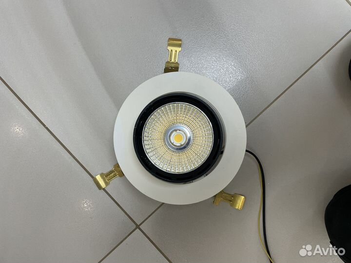 Встраиваемый светильник Led Philips