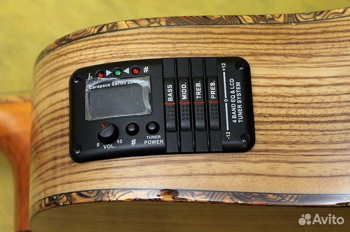 Электроакустическая гитара Martinez