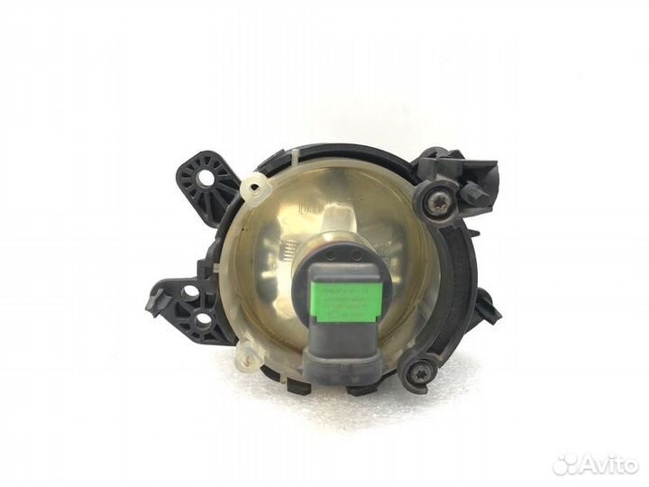 Фара противотуманная передняя левая Mercedes-Benz