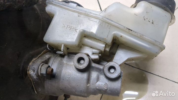 Цилиндр тормозной главный Toyota Celica, 2001