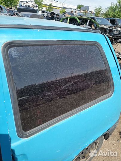 Форточка задняя левая Ока