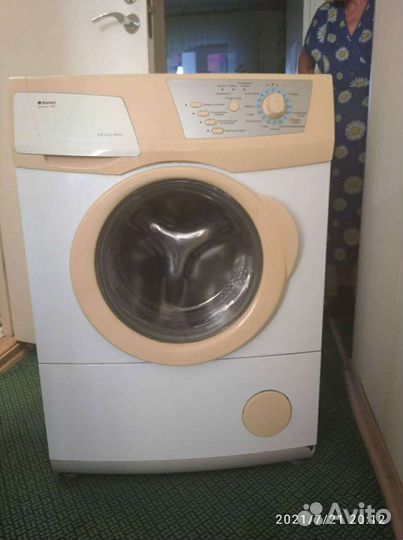 Стиральная машина Hansa