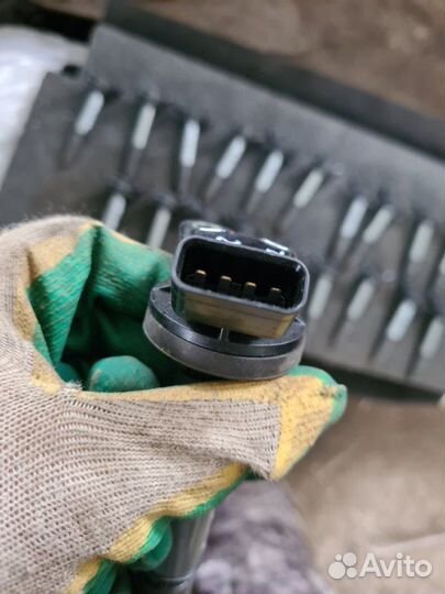 Катушка зажигания Toyota Corolla E150 1.6 1ZR-FE