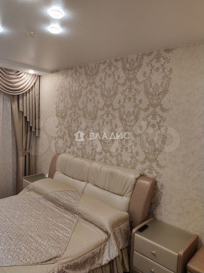 2-к. квартира, 53 м², 1/5 эт.